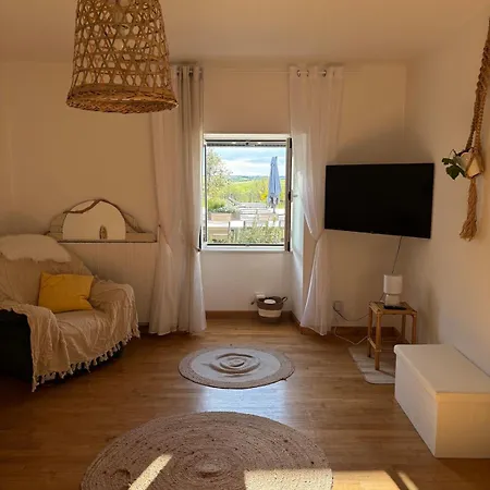 Grand Maison A La Campagne Avec Piscine Et Terrain De Petanque