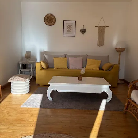 Grand Maison A La Campagne Avec Piscine Et Terrain De Petanque Holiday home Marthon